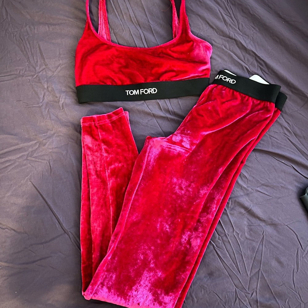 Tom ford pink velvet set